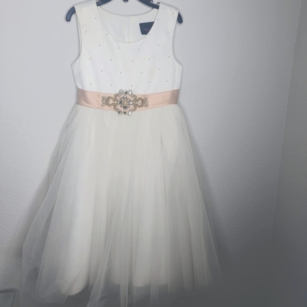 Chantilly Place Pearl Flower Girl Dress Size 7